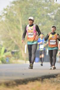BIB: 42948, 45168
                            <button type="button" onclick="openModal(8313618)" class="btn btn-primary btn-sm float-right btn-popup" data-toggle="modal" data-target=".modal-high-quality">
                        <i class="fas fa-shopping-cart"></i> Add to Cart
                    </button>
                                            <button type="button" onclick="isThisMe(8313618, true)" class="btn btn-success btn-sm float-right btn-popup btn-isme hidden" data-toggle="tooltip" data-placement="bottom" title="นี่คือรูปของคุณใช่ไหม คลิกที่นี่เพื่อเอาเข้าอัลบั้ม">
                        <i class="fas fa-plus"></i> Add to album
                    </button>
                    <button type="button" onclick="isThisMe(8313618, false)" class="btn btn-warning btn-sm float-right btn-popup btn-isnotme hidden">
                        <i class="fas fa-ban"></i> Remove from album
                    </button>